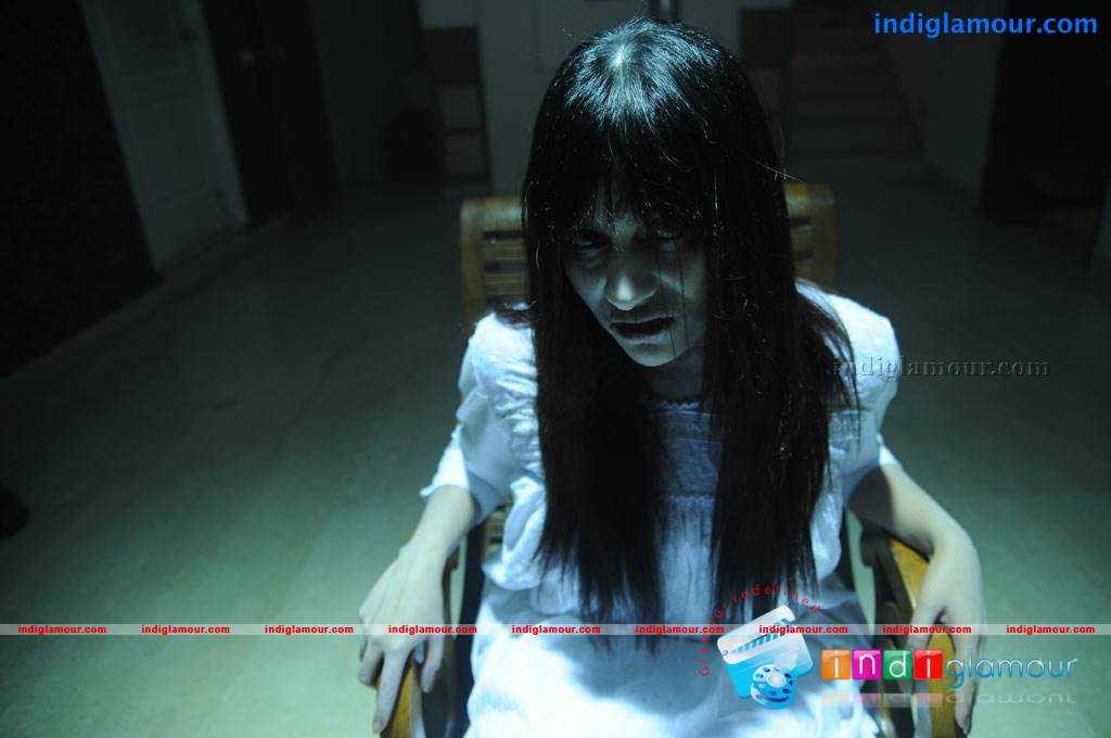 Shivani Movie hd photo