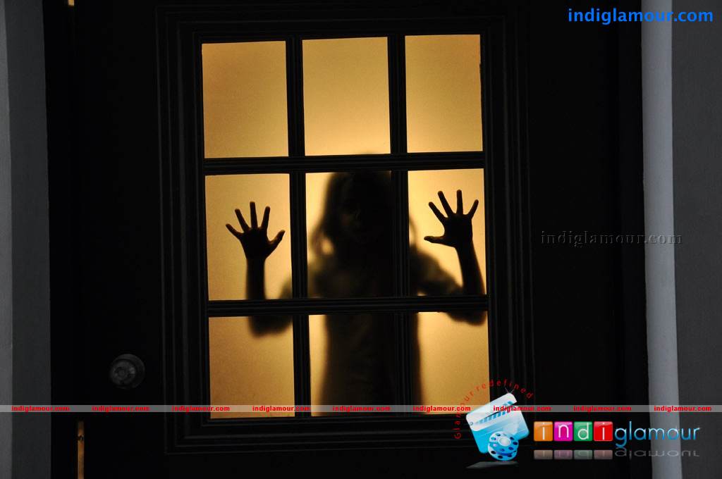 Shivani Movie hd photo