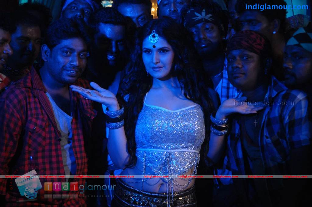 Naan Rajavaga Pogiren Movie hd photo