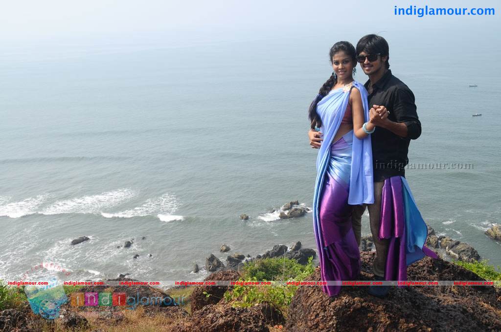 Naan Rajavaga Pogiren Movie hd photo