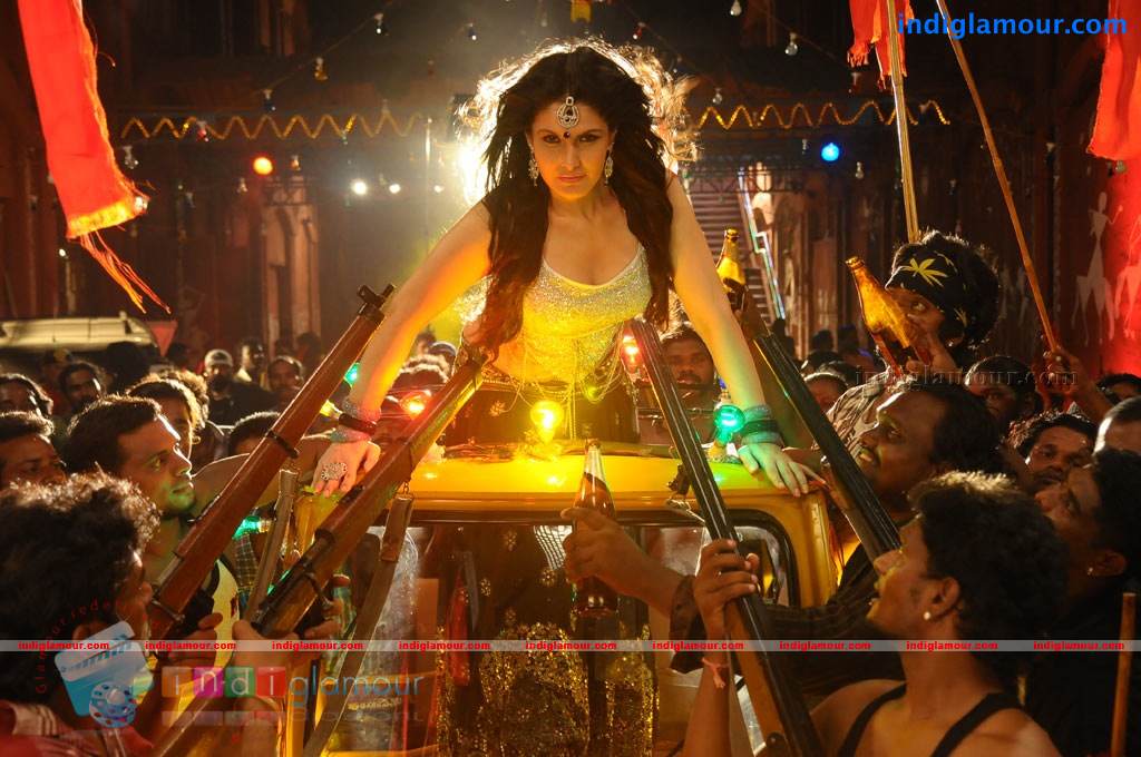 Naan Rajavaga Pogiren Movie hd photo