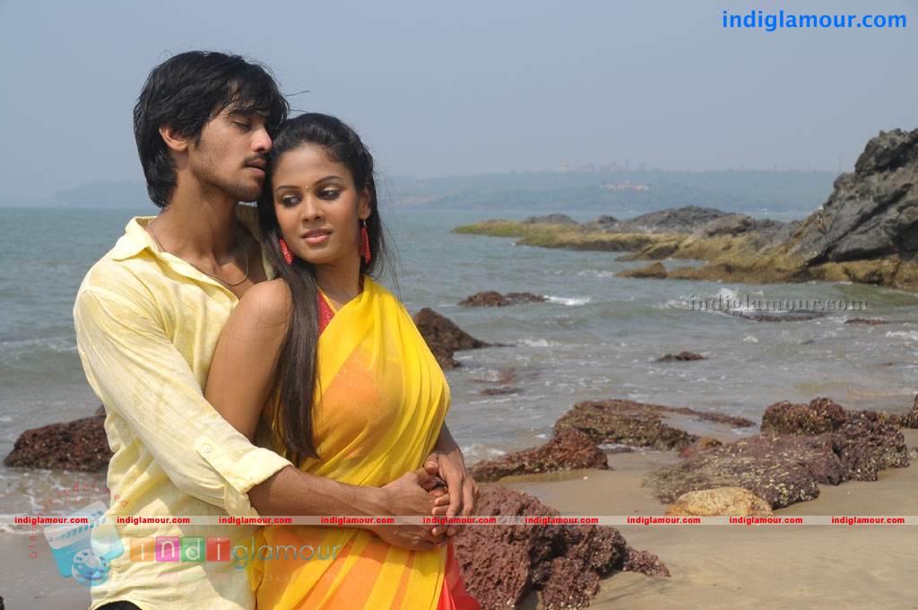 Naan Rajavaga Pogiren Movie hd photo
