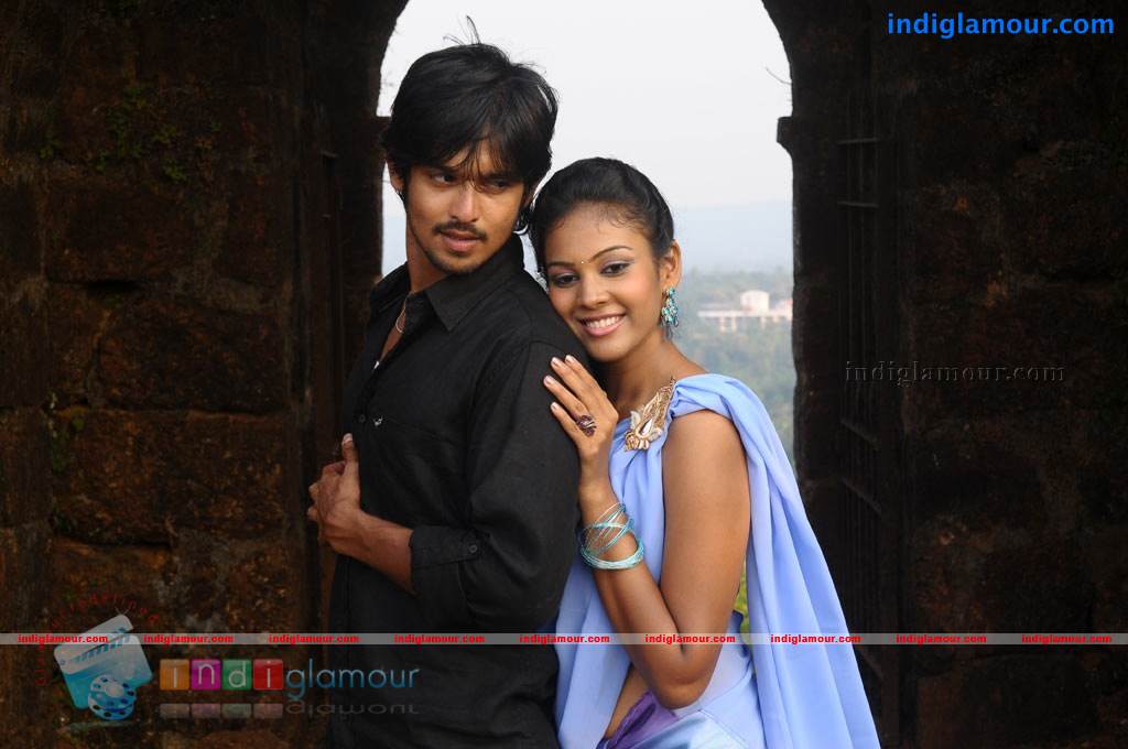 Naan Rajavaga Pogiren Movie hd photo