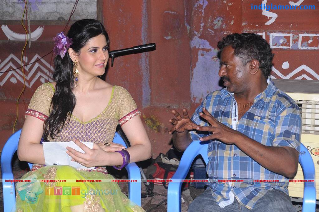 Naan Rajavaga Pogiren Movie hd photo