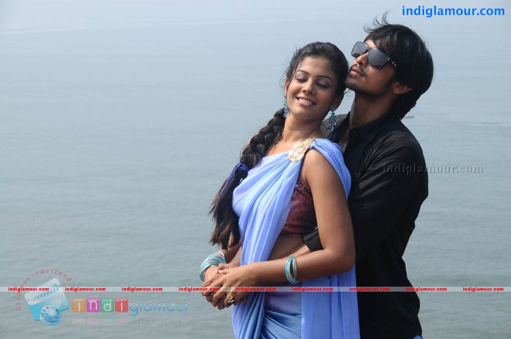 Naan Rajavaga Pogiren Movie hd photo