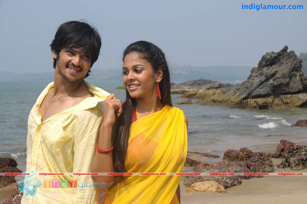 Naan Rajavaga Pogiren Movie hd photo
