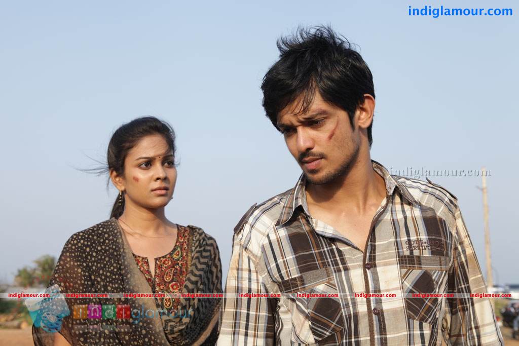 Naan Rajavaga Pogiren Movie hd photo