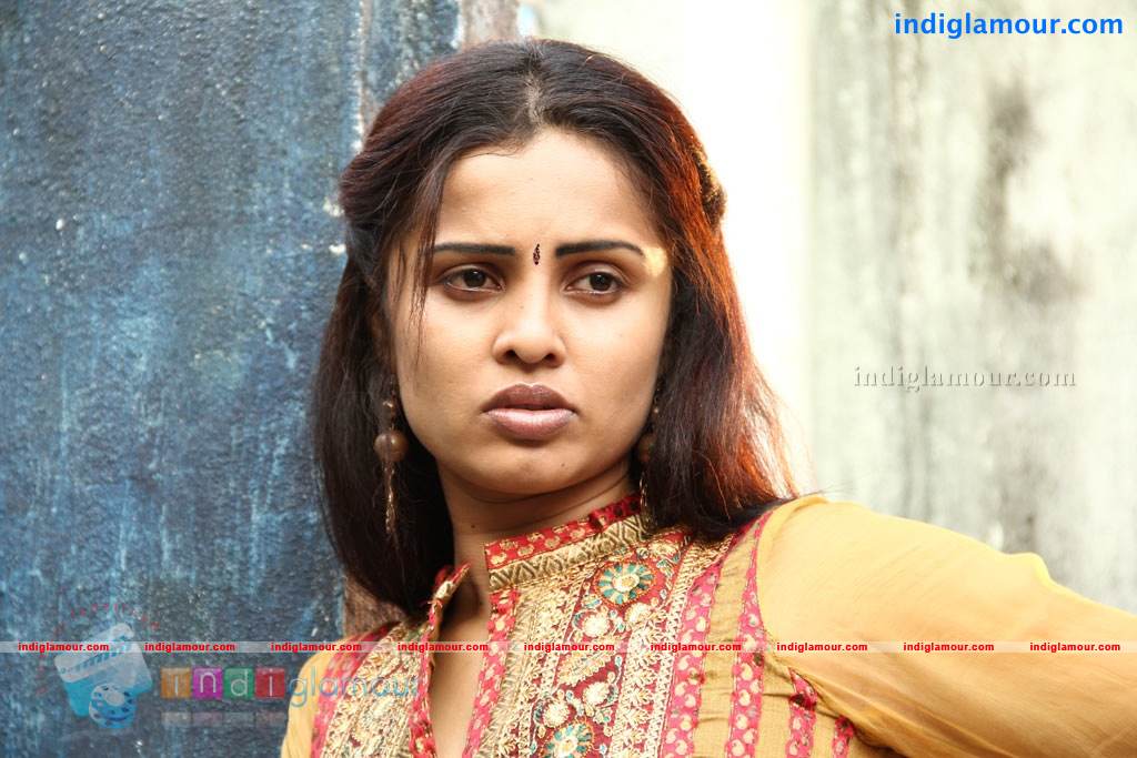 Kizhakku Chandu Kadhavu En 108 Movie hd photo
