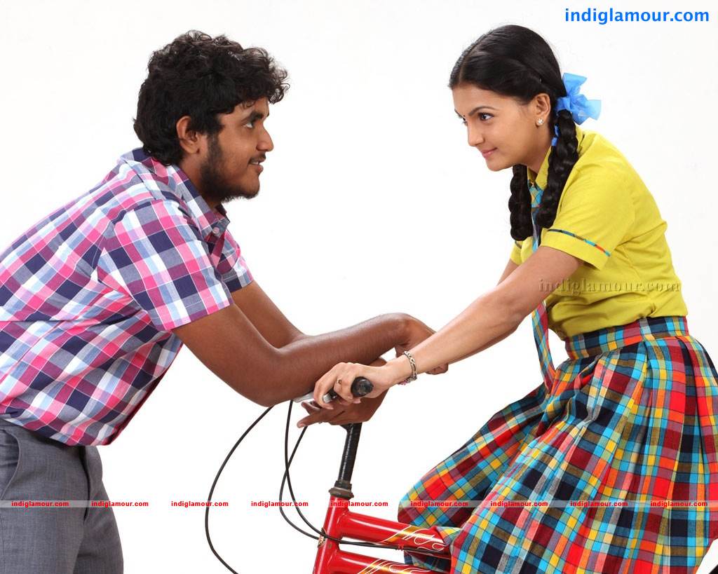 Kadhalai Thavira Veru Ondrum Illai Movie hd photo