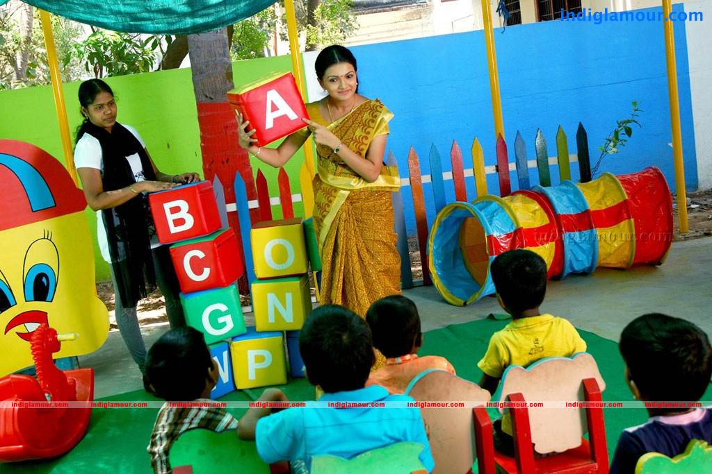 Kadhalai Thavira Veru Ondrum Illai Movie hd photo