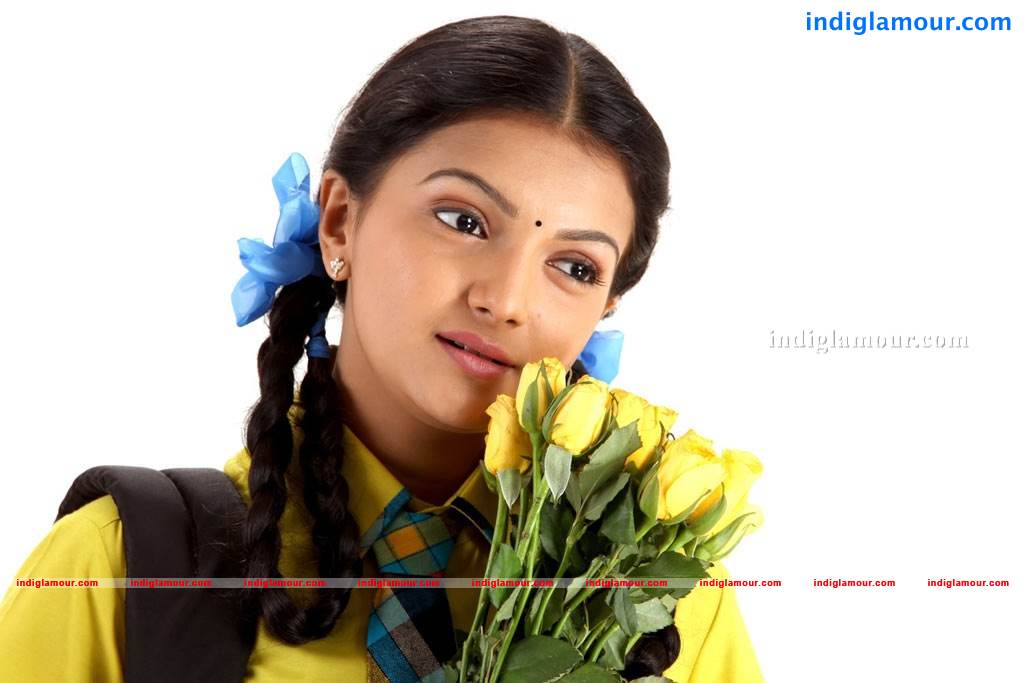 Kadhalai Thavira Veru Ondrum Illai Movie hd photo