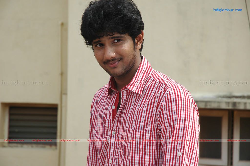 Neengatha Ennam Movie hd photo