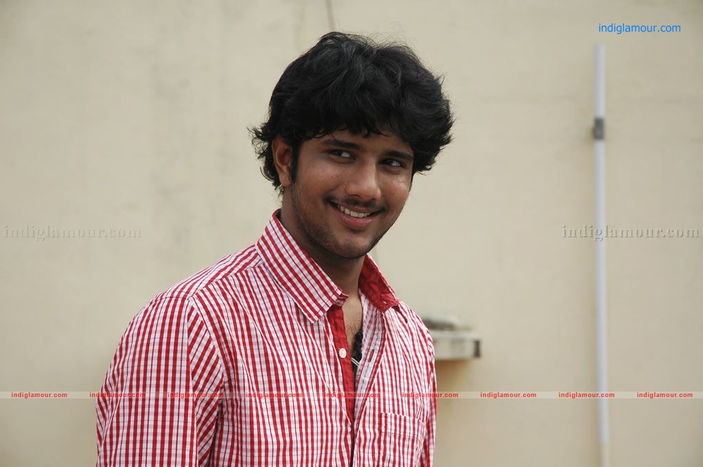 Neengatha Ennam Movie hd photo