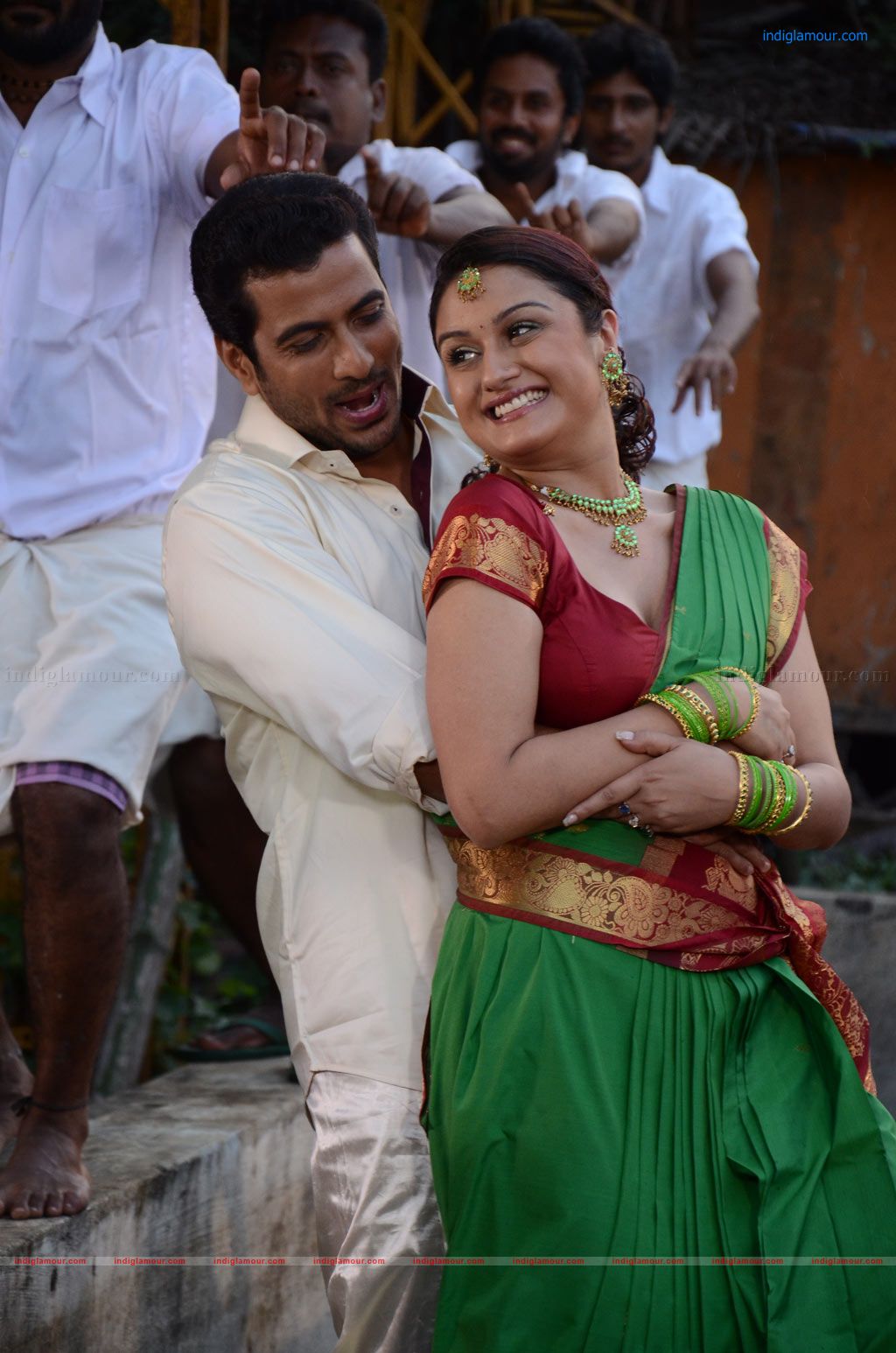 Oru Nadigayin Vakku Moolam Movie hd photo