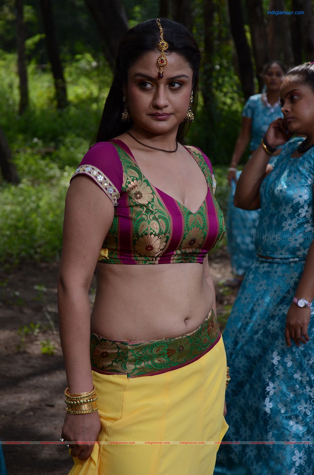 Oru Nadigayin Vakku Moolam Movie hd photo