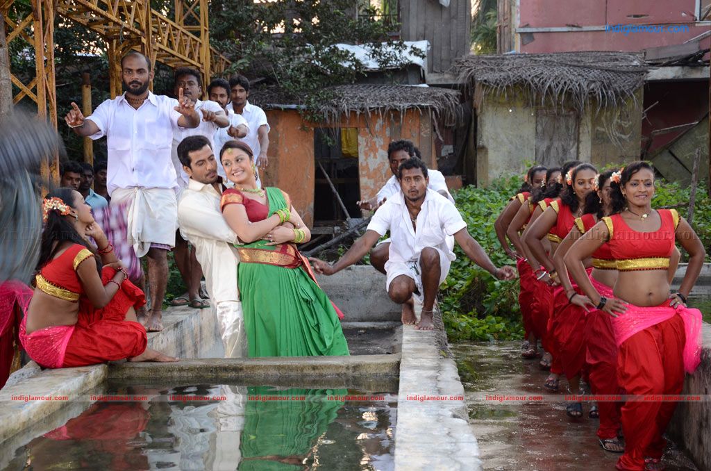 Oru Nadigayin Vakku Moolam Movie hd photo