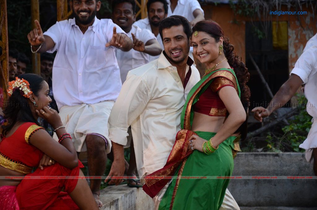 Oru Nadigayin Vakku Moolam Movie hd photo