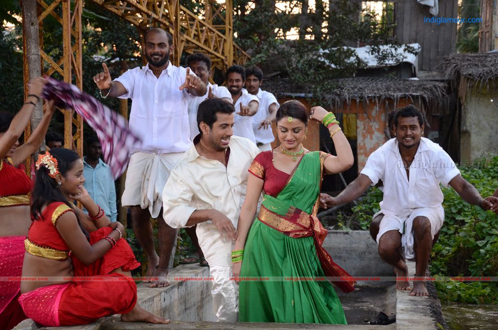 Oru Nadigayin Vakku Moolam Movie hd photo