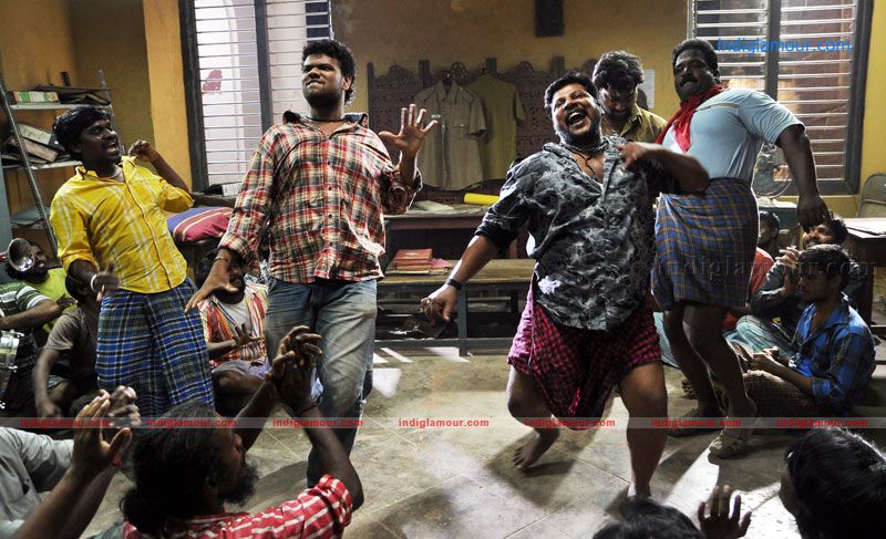 Pazhaya Vannarapettai Movie hd photo
