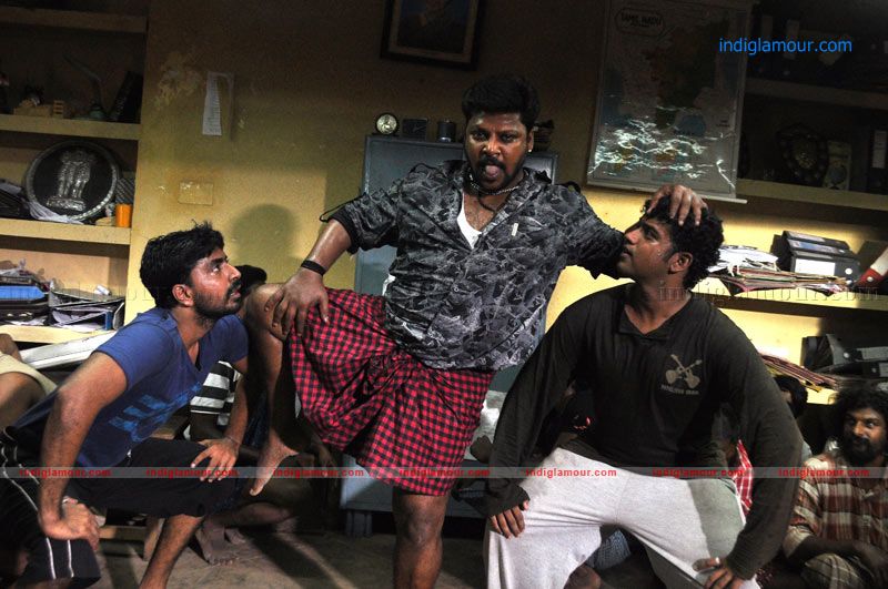 Pazhaya Vannarapettai Movie hd photo