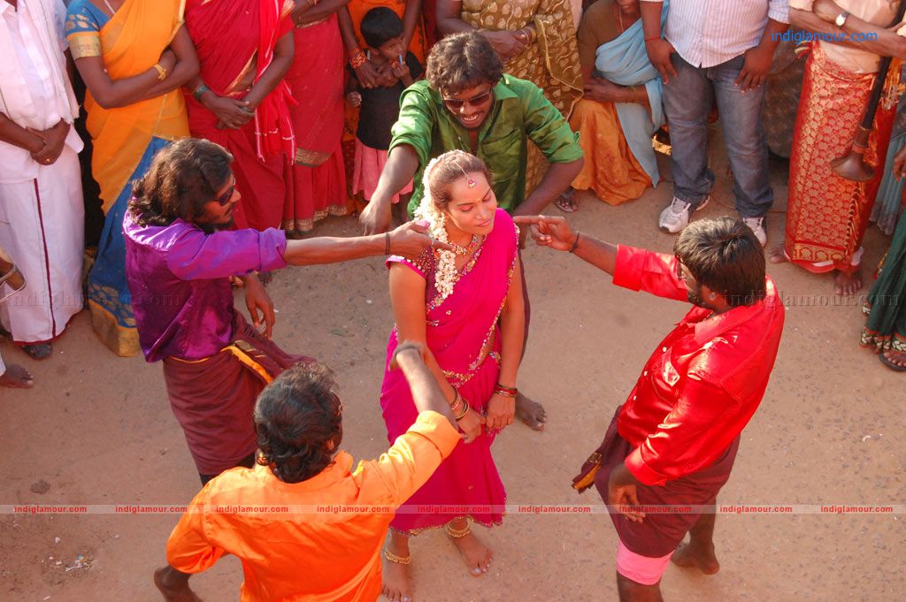 Ganja Koottam Movie hd photo