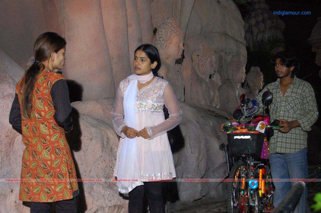 Kaadhal Paadhai Movie hd photo