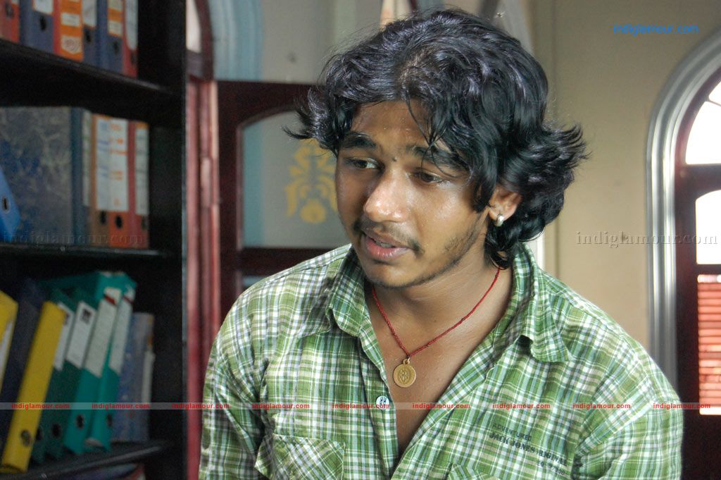 Kaadhal Paadhai Movie hd photo