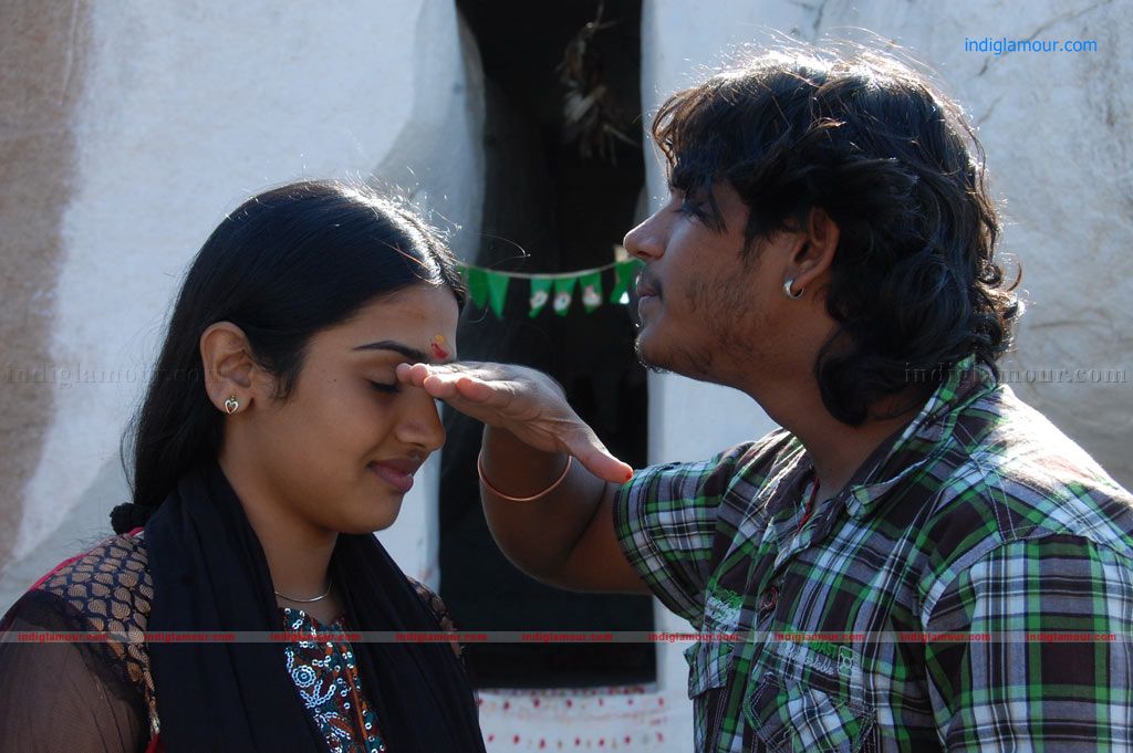 Kaadhal Paadhai Movie hd photo