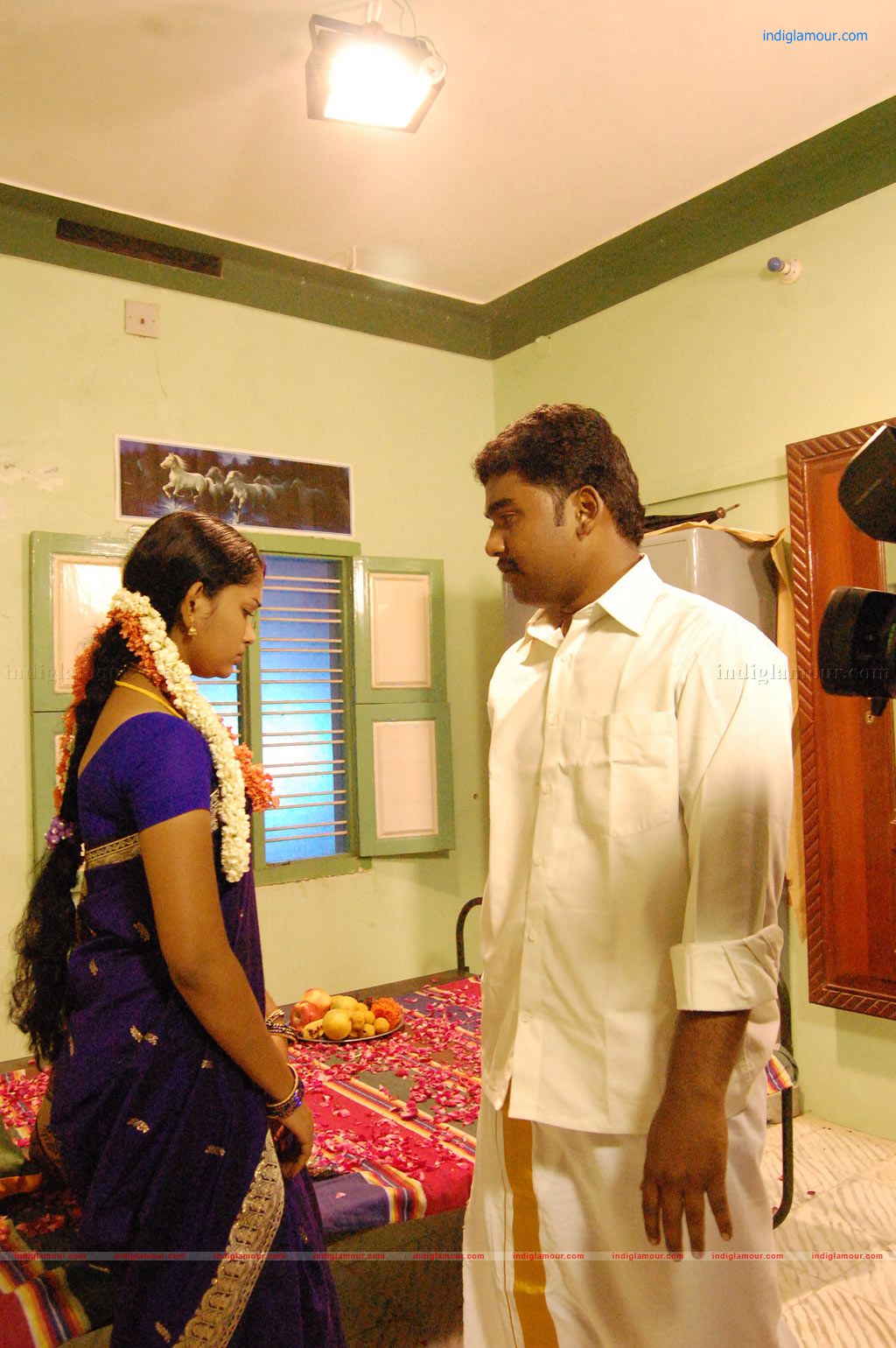 Nila Meethu Kadhal Movie hd photo