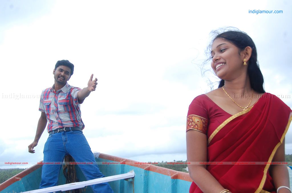 Nila Meethu Kadhal Movie hd photo