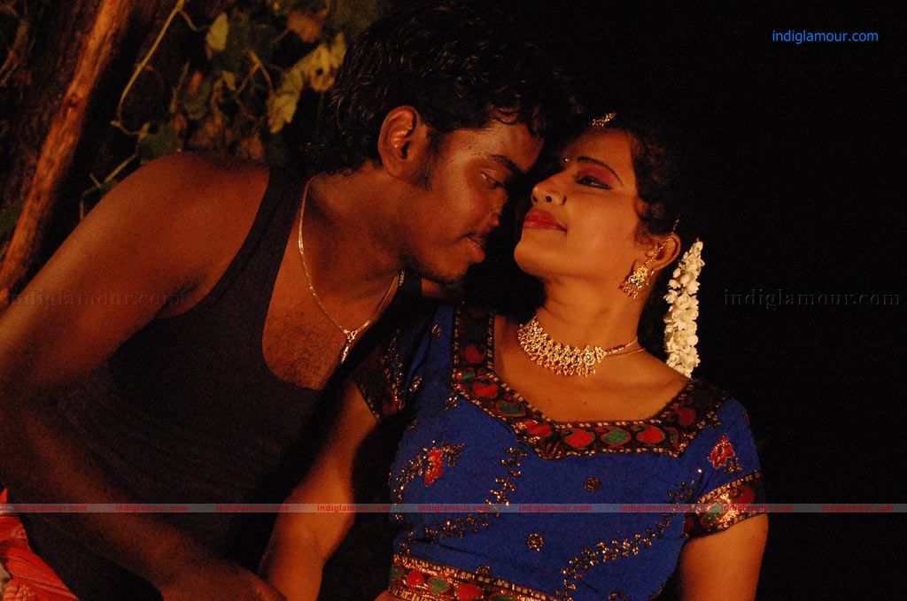 Nila Meethu Kadhal Movie hd photo