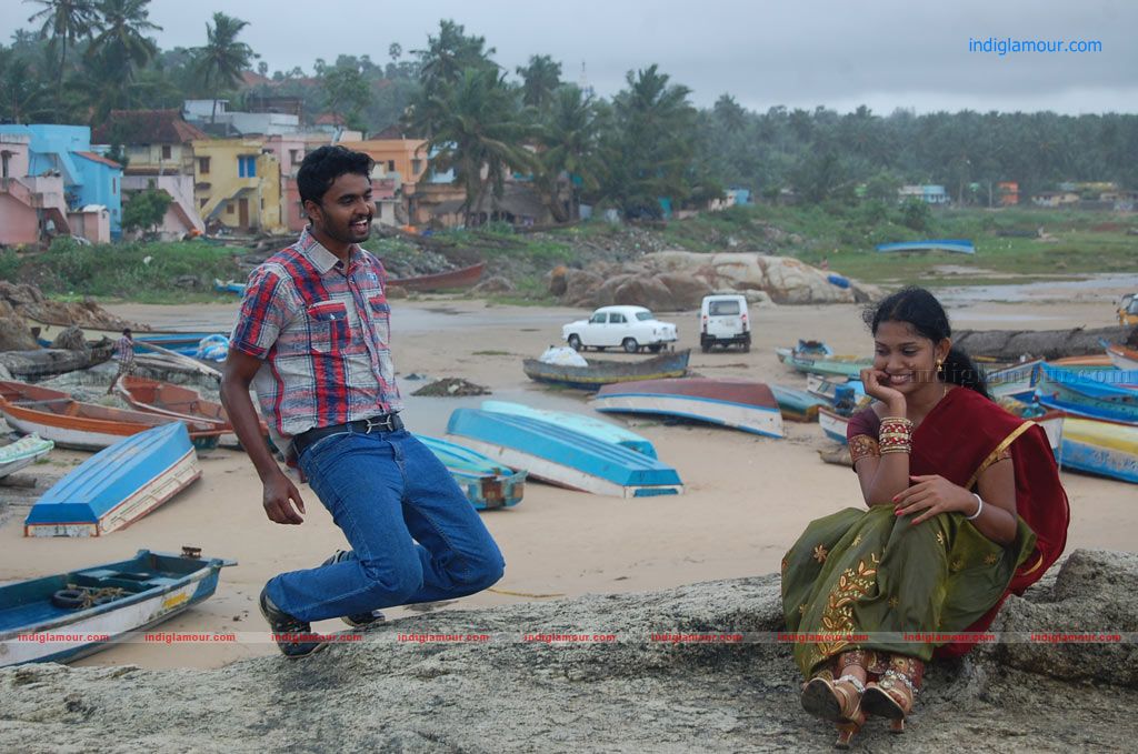 Nila Meethu Kadhal Movie hd photo