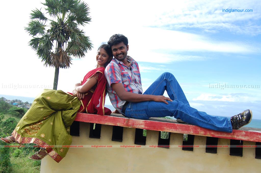 Nila Meethu Kadhal Movie hd photo