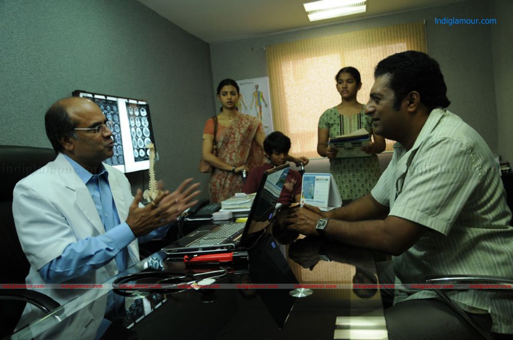 Dhoni Movie hd photo