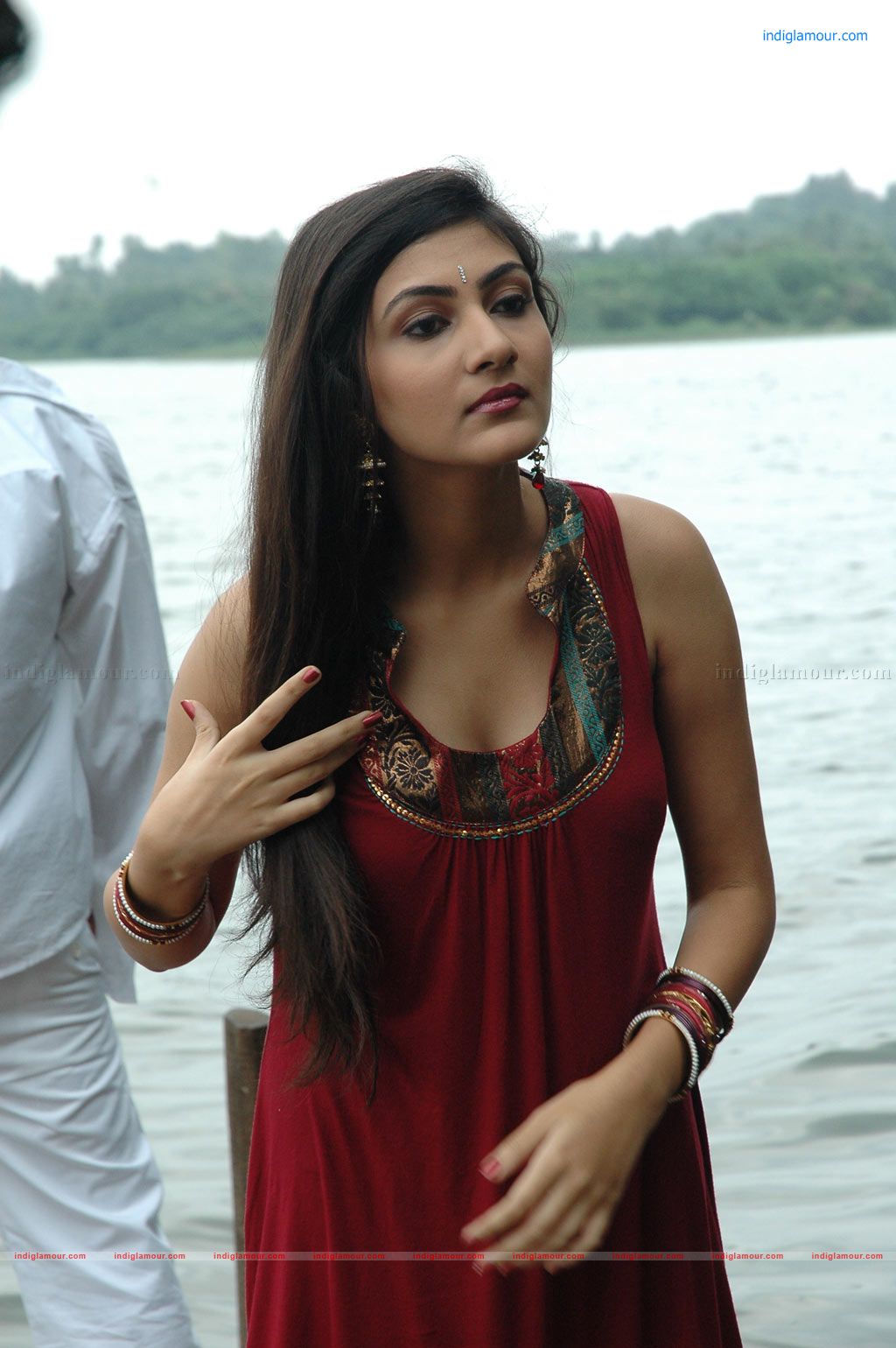 Unnodu Oru Naal Movie hd photo