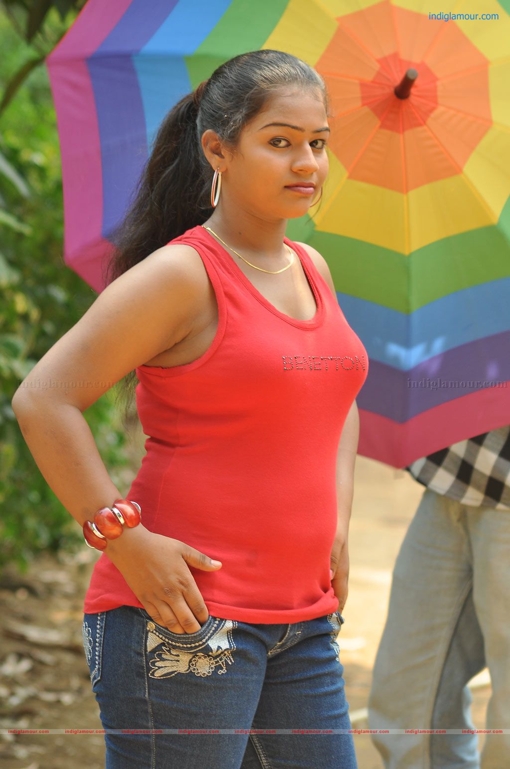 Selathuponnu Movie hd photo