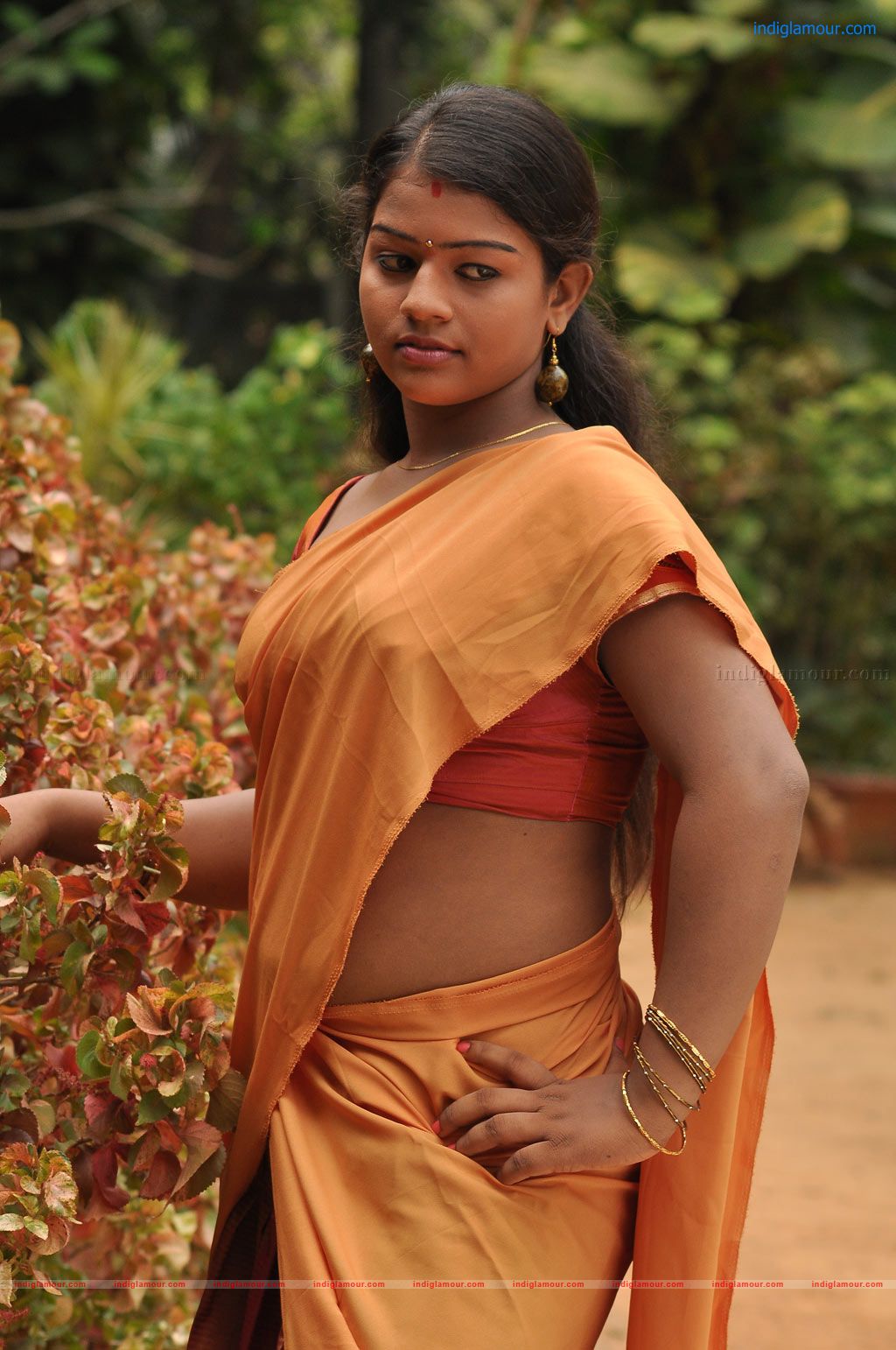 Selathuponnu Movie hd photo