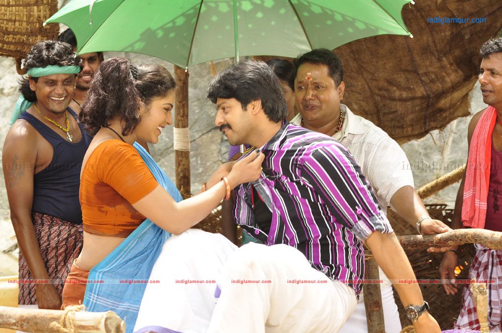 Chatriyavamsam Movie hd photo