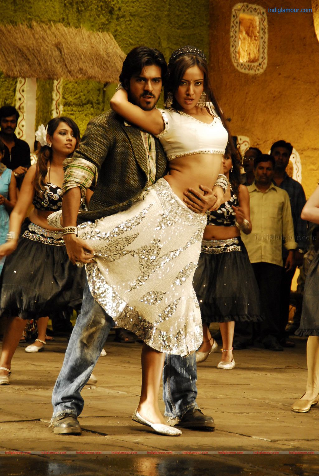 Siruthai Puli Movie hd photo