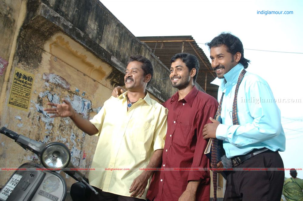 Dharani Movie hd photo