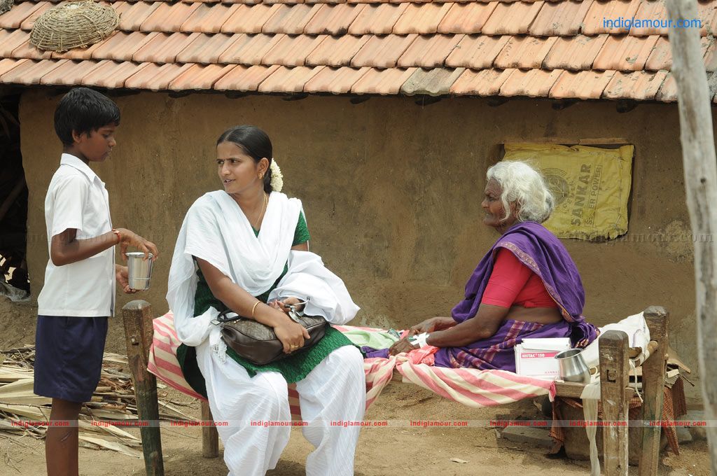 Paatti Movie hd photo