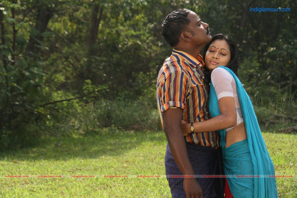 Vettaiyaadu Movie hd photo