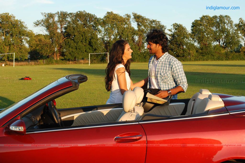 Kadhale Ennai Kadhali Movie hd photo