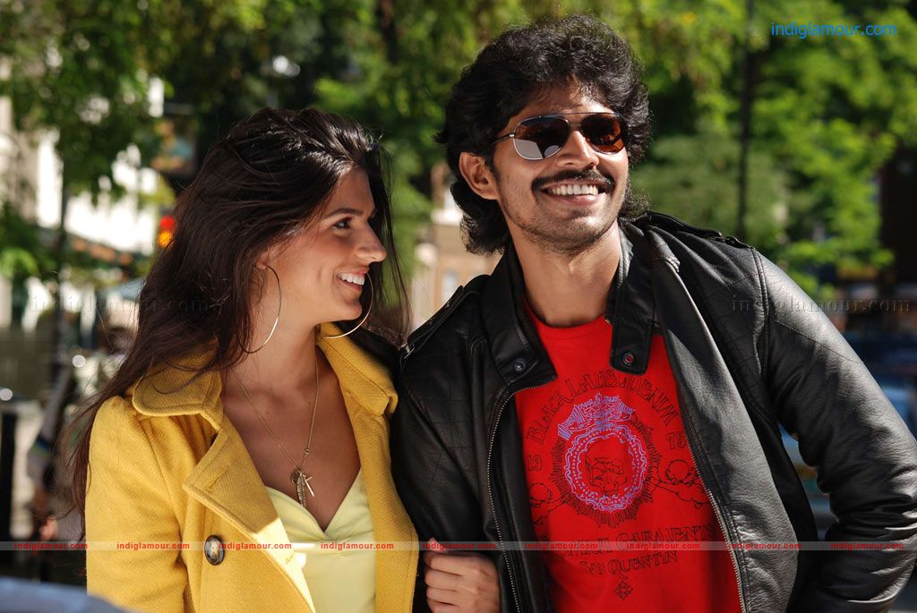 Kadhale Ennai Kadhali Movie hd photo