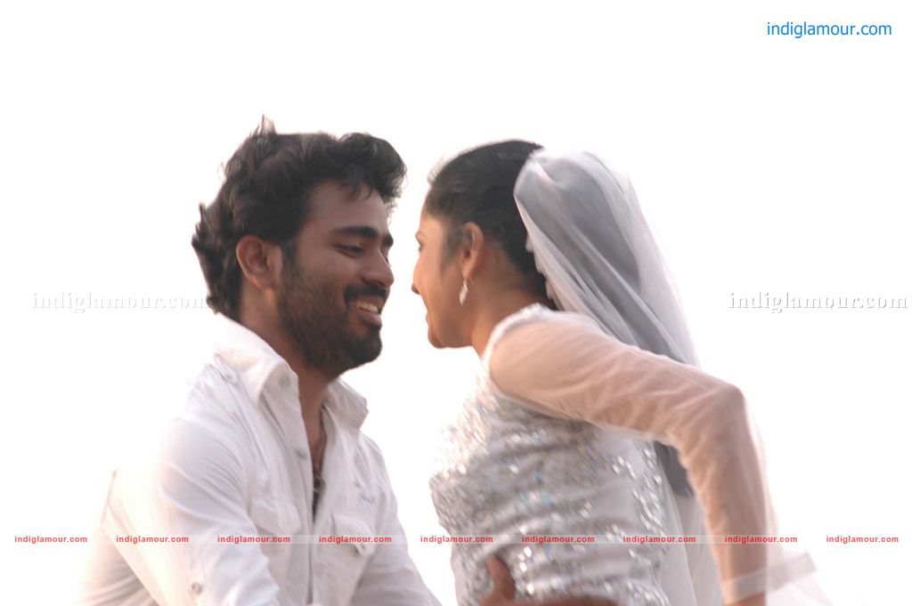 Muthu Nagaram Movie hd photo