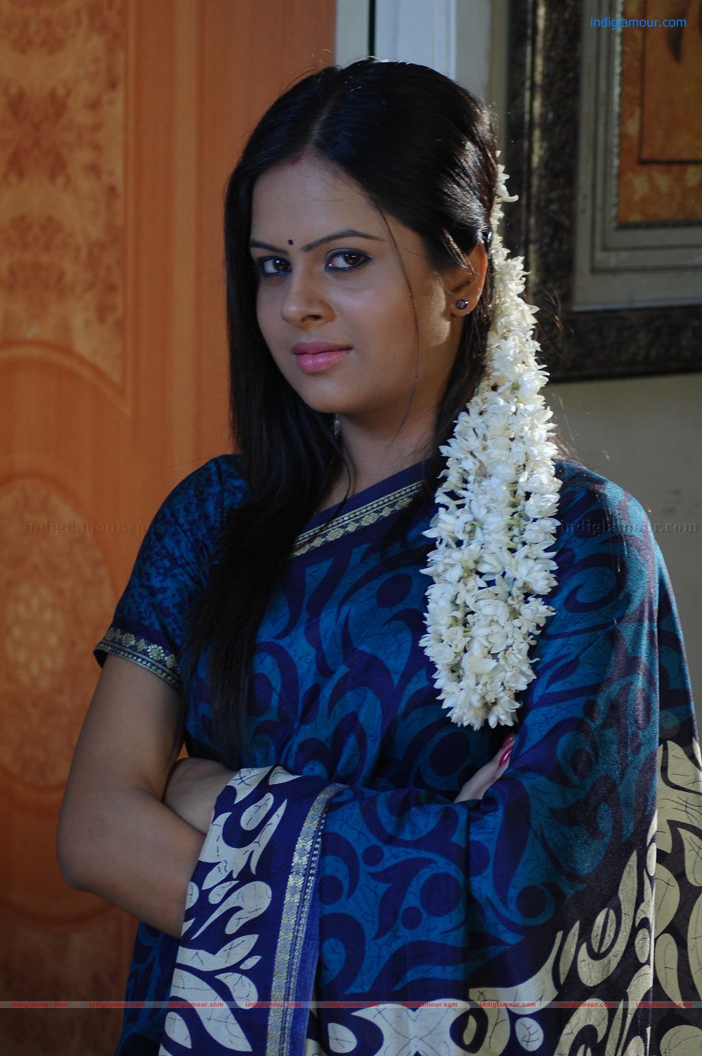 Naanum En Jamunavum Movie hd photo