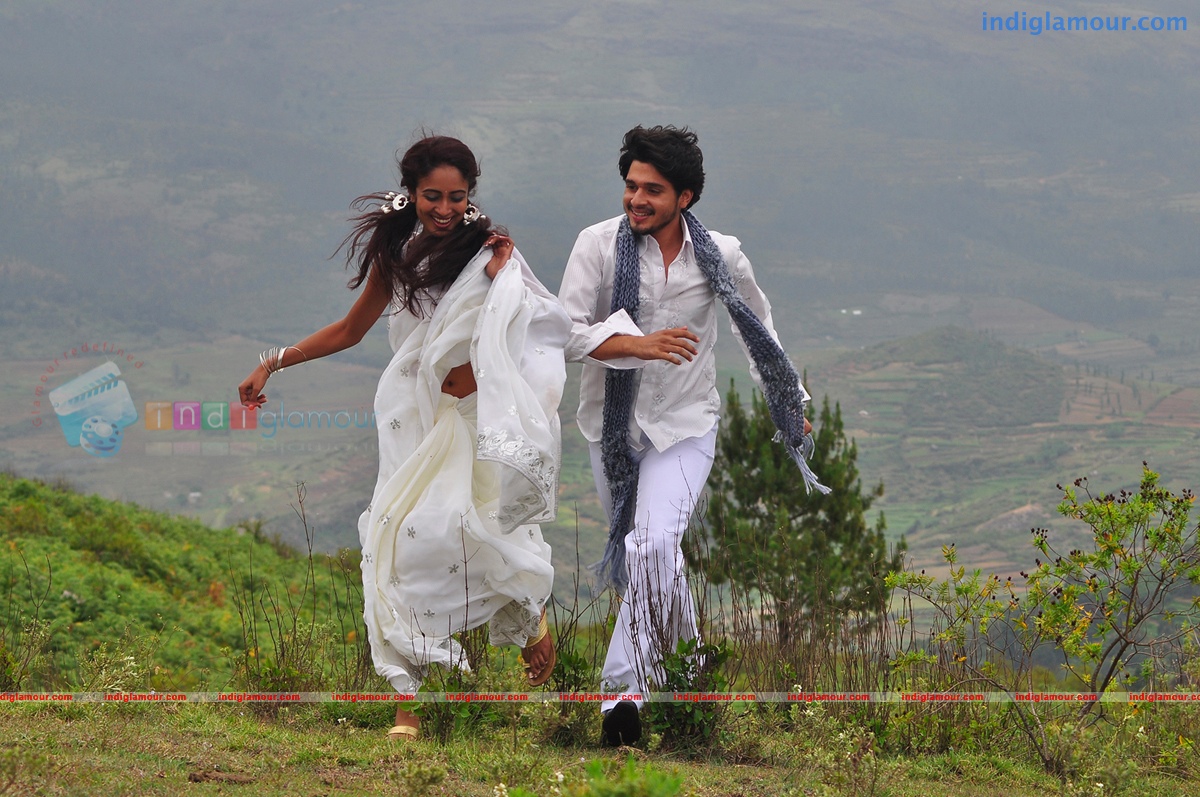 Konjam Koffee Konjam Kaadhal Movie hd photo