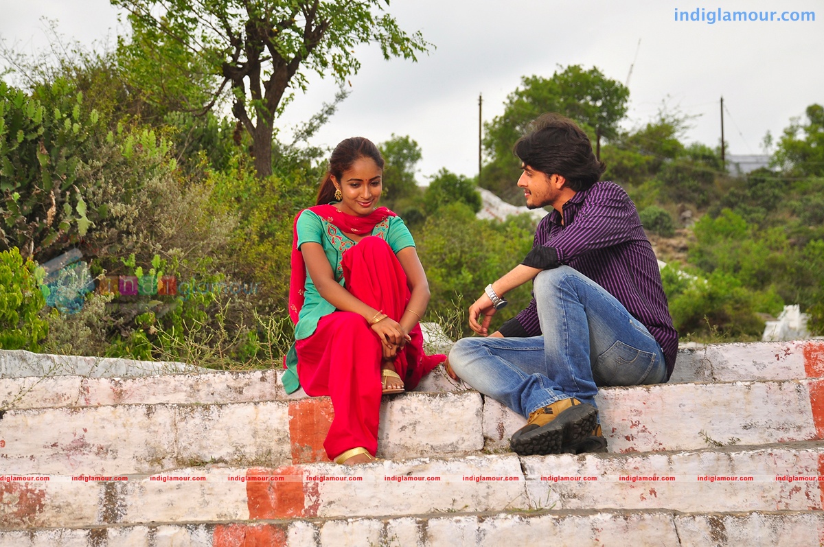 Konjam Koffee Konjam Kaadhal Movie hd photo