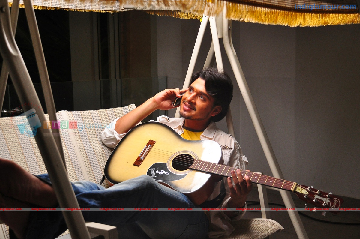 Konjam Koffee Konjam Kaadhal Movie hd photo