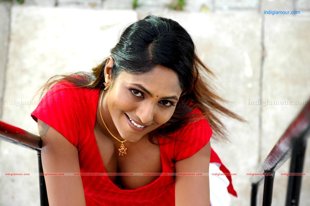 Avan Appadithan Movie hd photo
